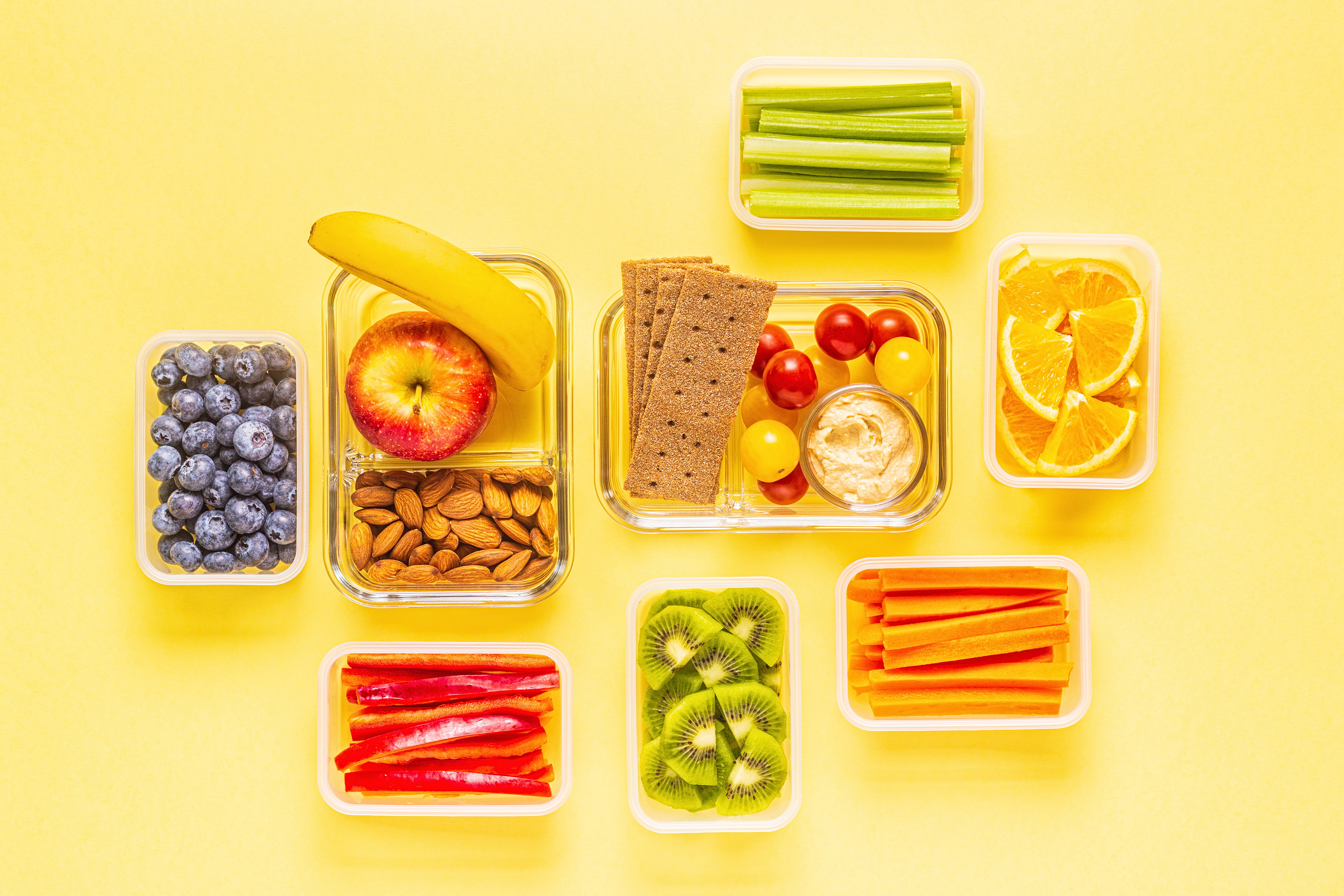 What Are the Benefits of Children Eating Snacks During School?